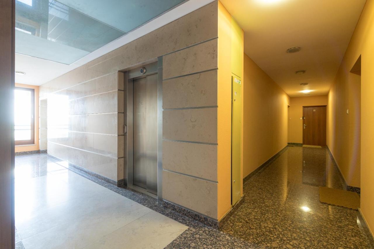 Mokotow Premium Apartment With Terrace Warschau Buitenkant foto